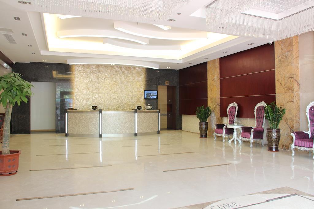 Zhuhai Platinum Holiday Hotel Εξωτερικό φωτογραφία