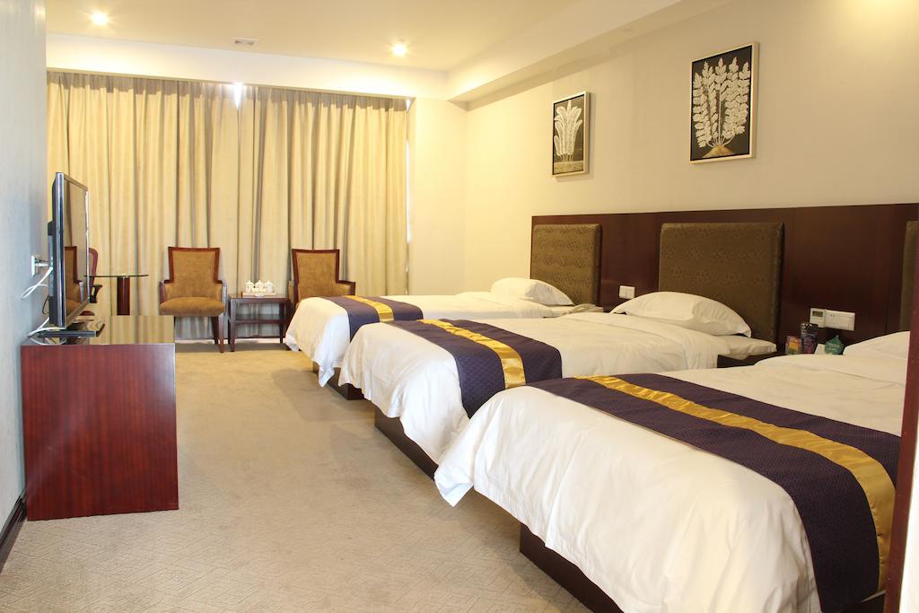Zhuhai Platinum Holiday Hotel Εξωτερικό φωτογραφία